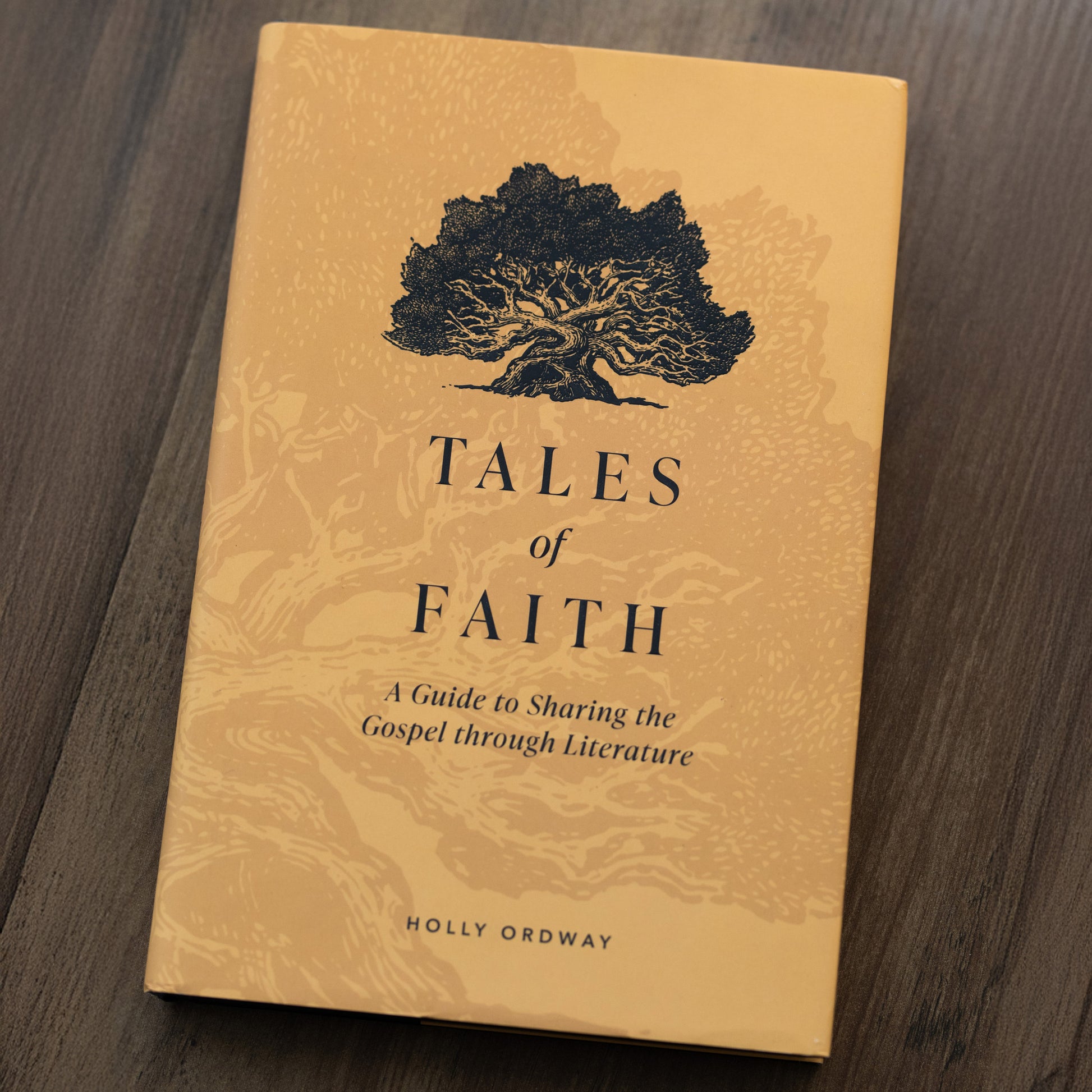 Tales of Faith: A Guide to Sharing the Gospel through Literature by Holly Ordway, hardcover 9781685780128